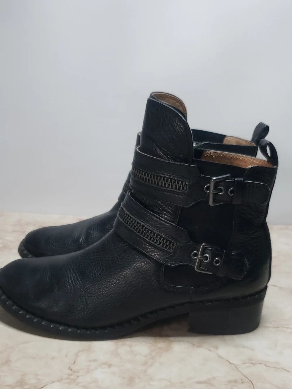 gentle souls stylish black